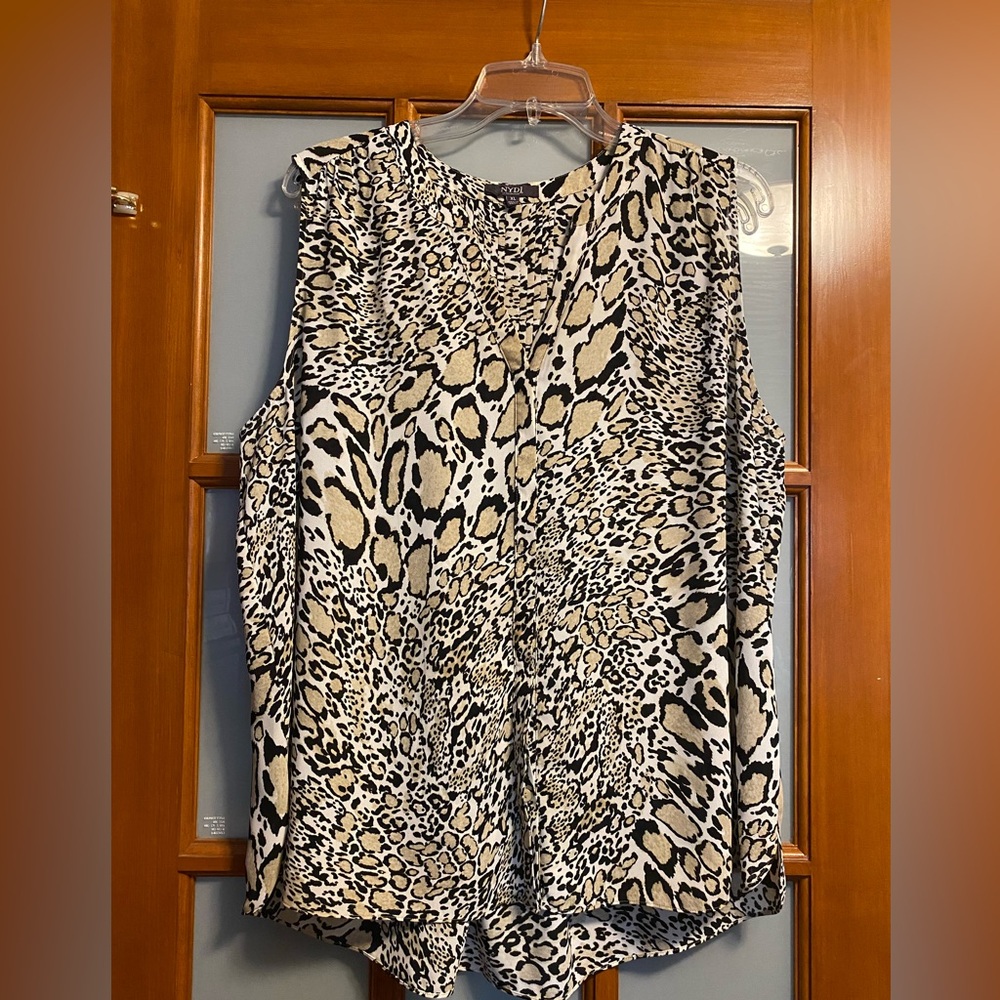 NYDJ Sleeveless Pintuck Animal Print Blouse XL